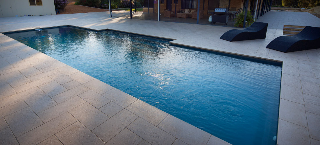 limestone-vs-travertine-blogimage1